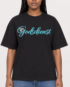 Mockup Boxy Heavyweight Tee Black female close-up 04
