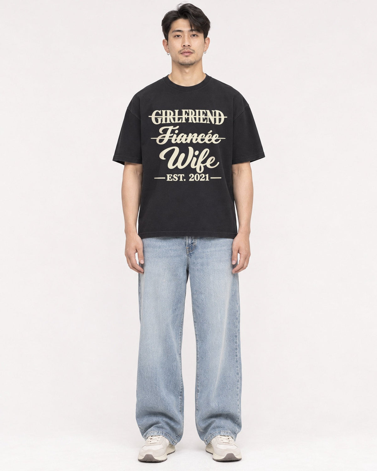 Mockup Boxy Heavyweight Tee Black male full-body 13