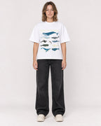 Mockup Boxy Heavyweight Tee White female full-body 38