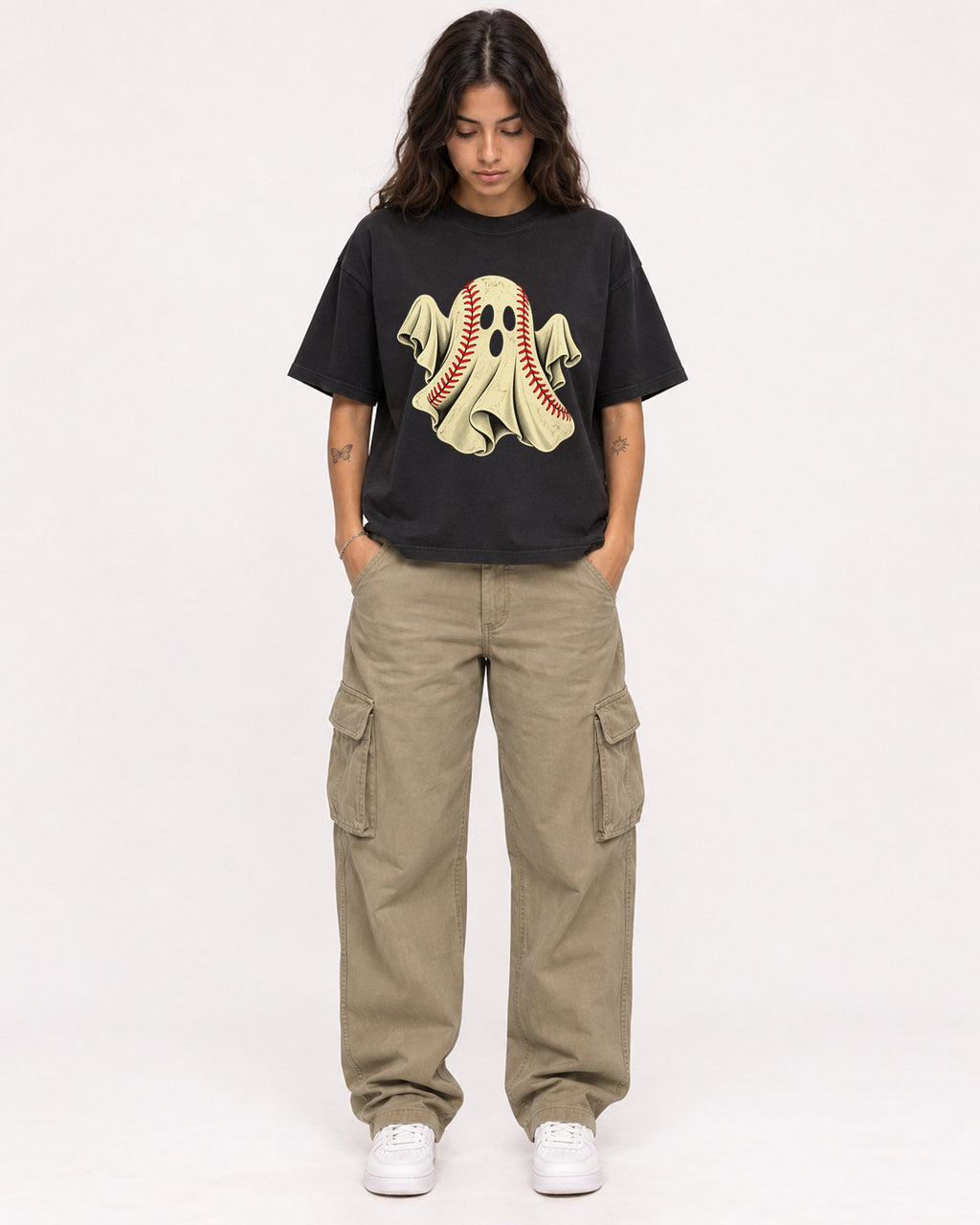 Mockup Boxy Heavyweight Tee Black female full-body 06
