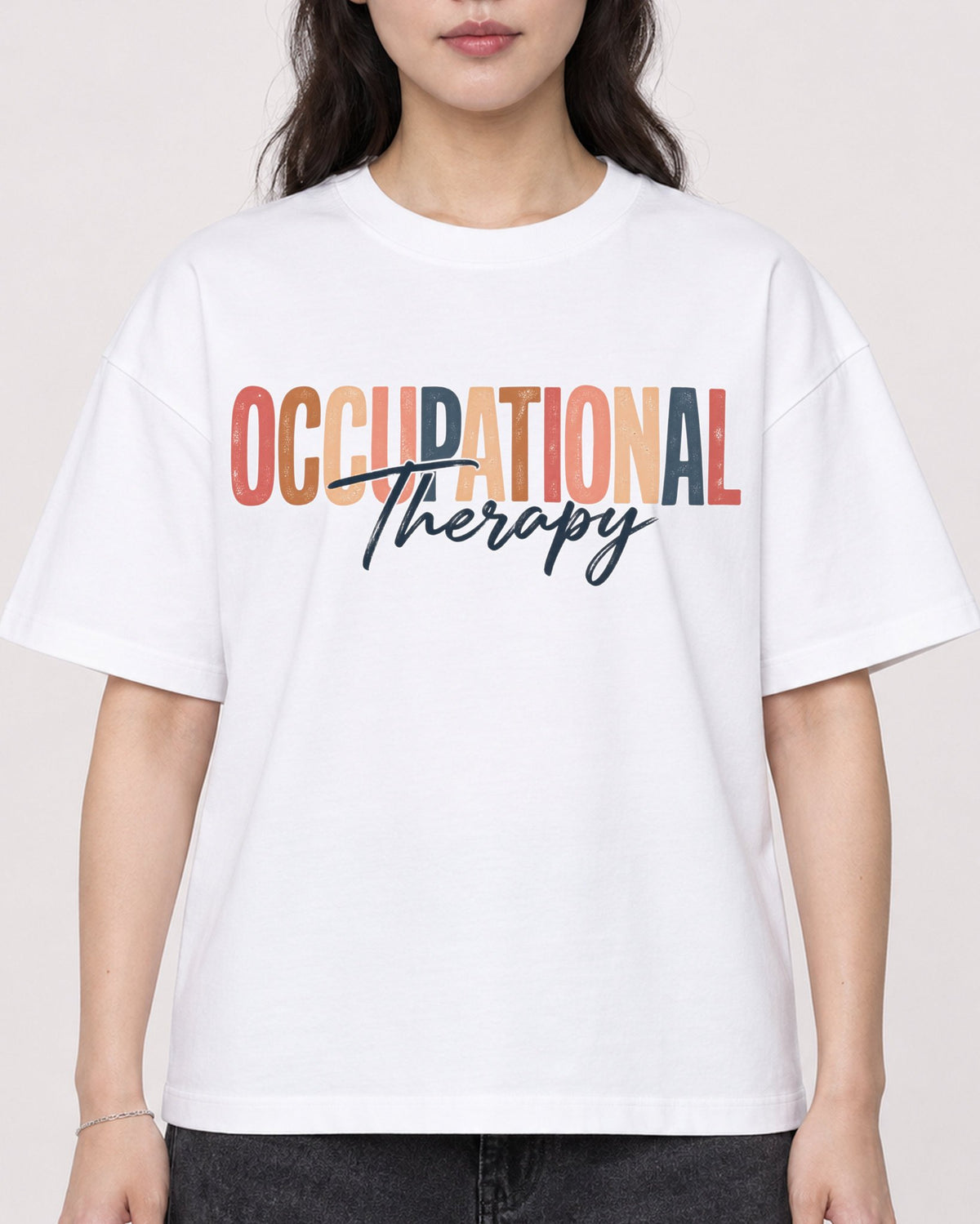 Mockup Boxy Heavyweight Tee White female close-up 03