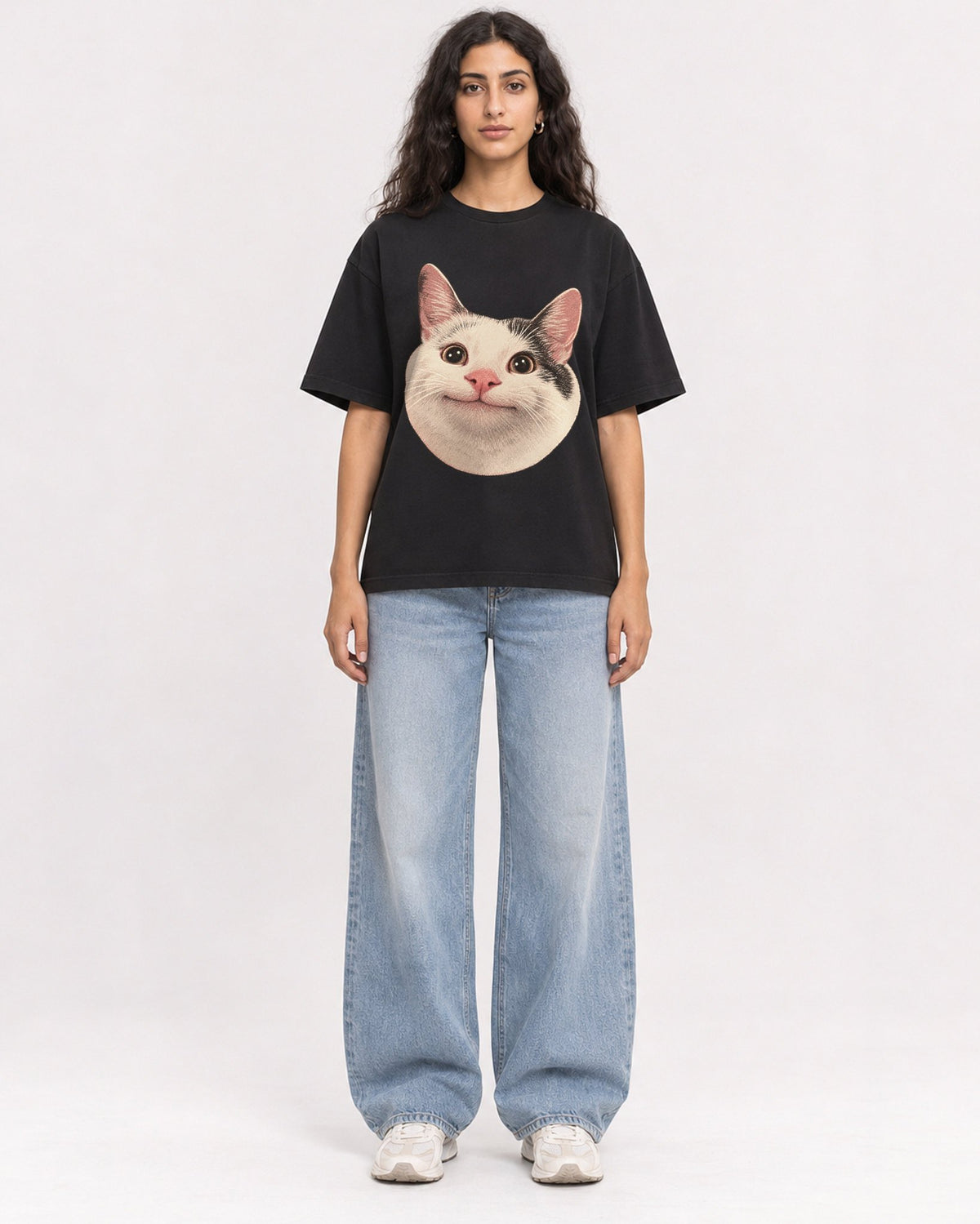 Mockup Boxy Heavyweight Tee Black female full-body 07