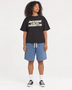 Mockup Boxy Heavyweight Tee Black female full-body 05