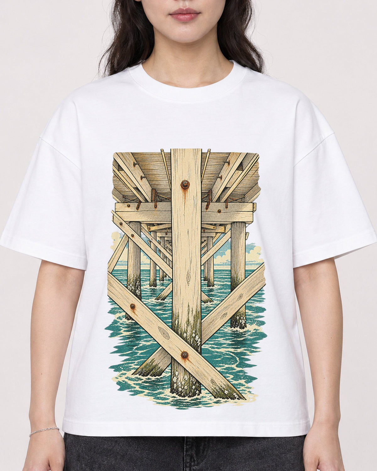 Mockup Boxy Heavyweight Tee White female close-up 03