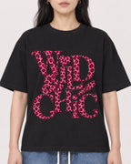 Mockup Boxy Heavyweight Tee Black female close-up 13