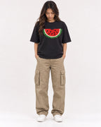 Mockup Boxy Heavyweight Tee Black female full-body 02