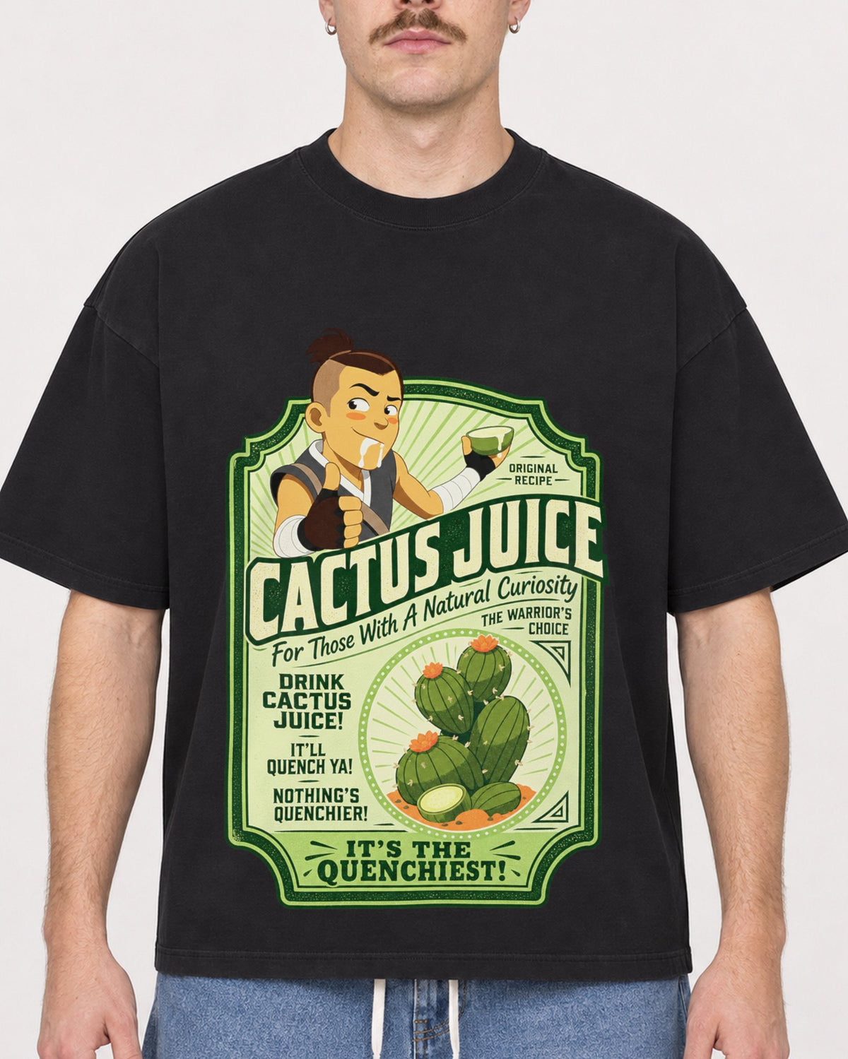 Mockup Boxy Heavyweight Tee Black male close-up 39