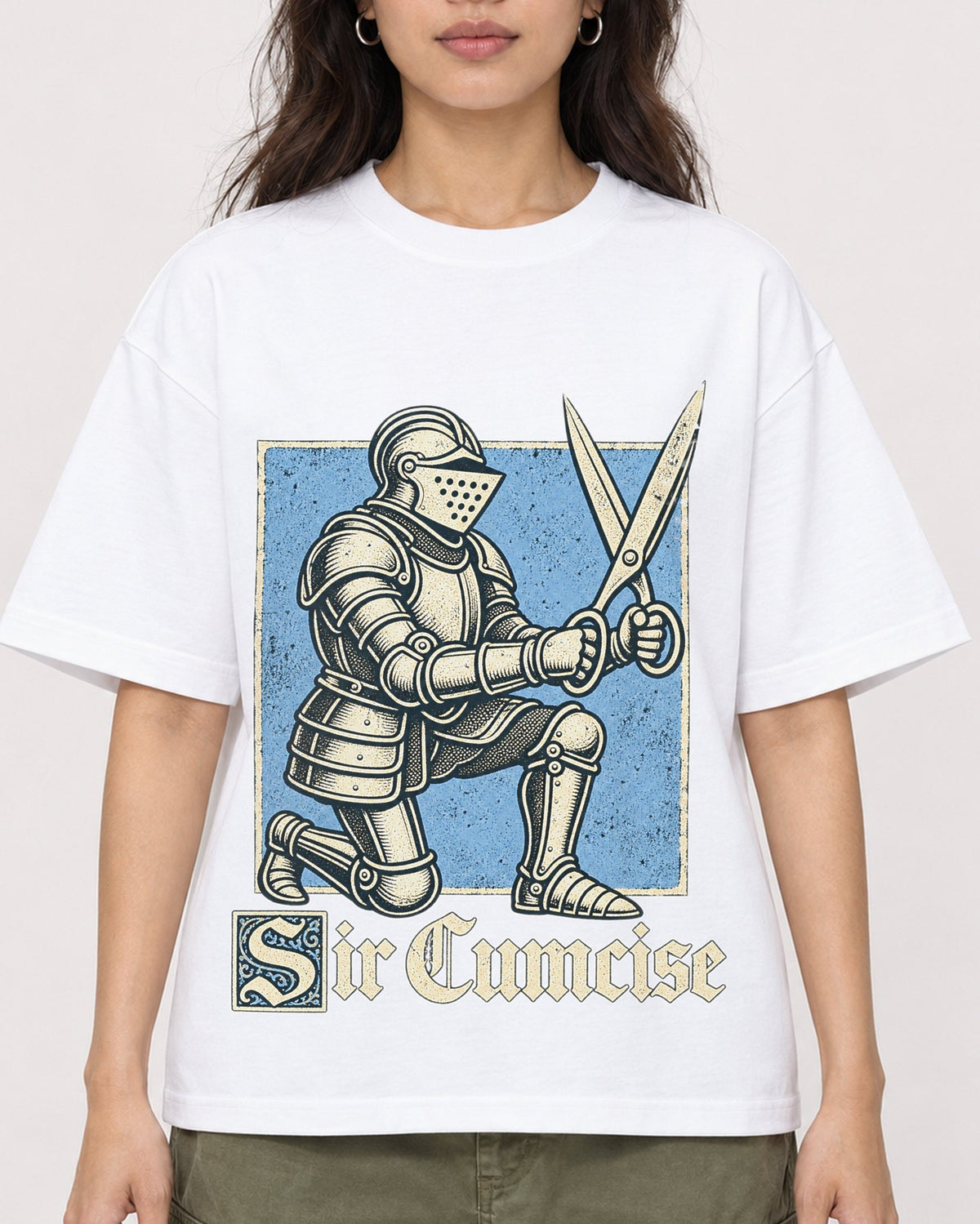 Mockup Boxy Heavyweight Tee White female close-up 02