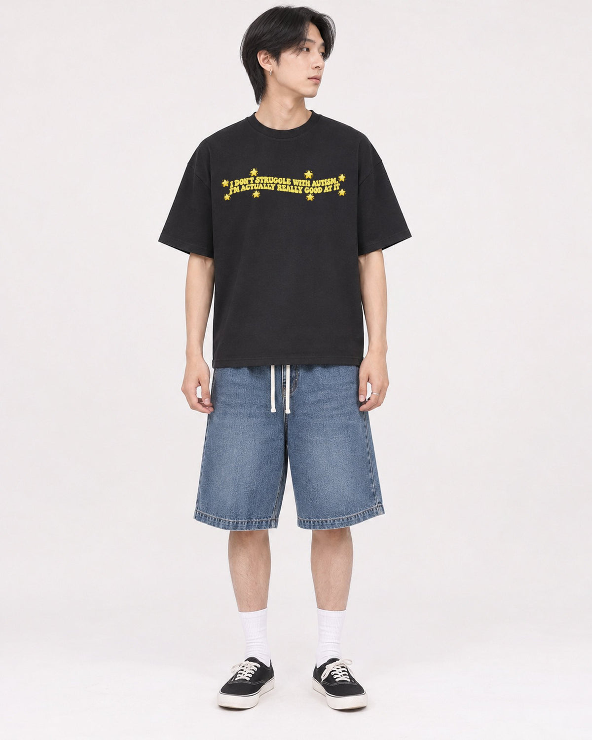 Mockup Boxy Heavyweight Tee Black male full-body 11