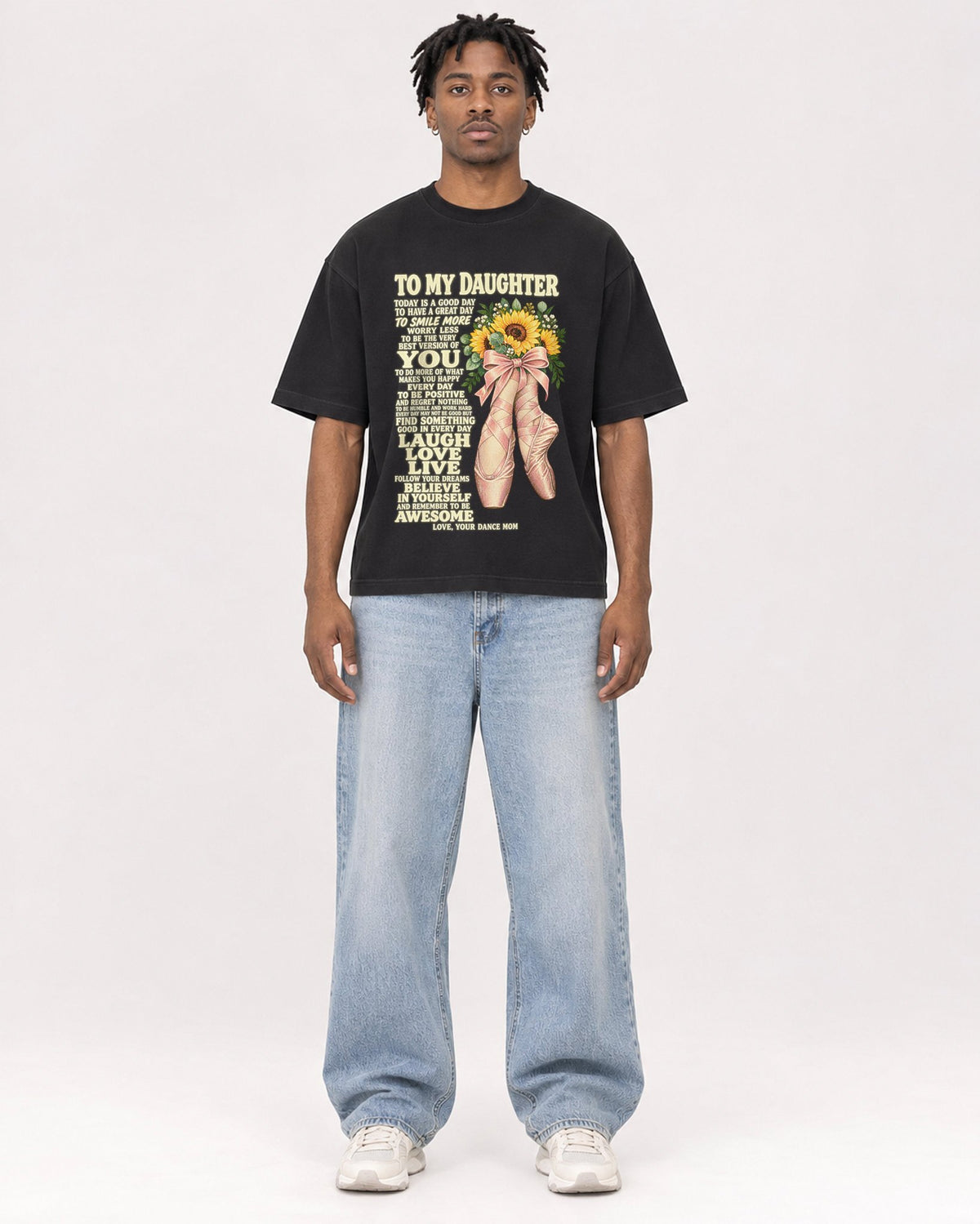 Mockup Boxy Heavyweight Tee Black male full-body 05