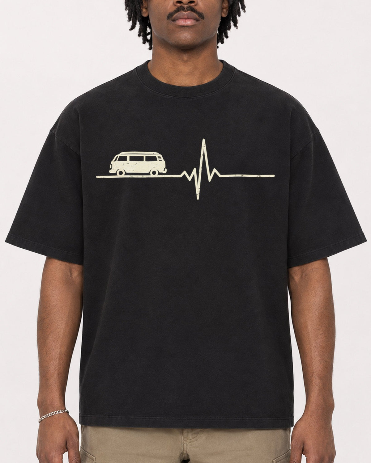 Mockup Boxy Heavyweight Tee Black male close-up 04