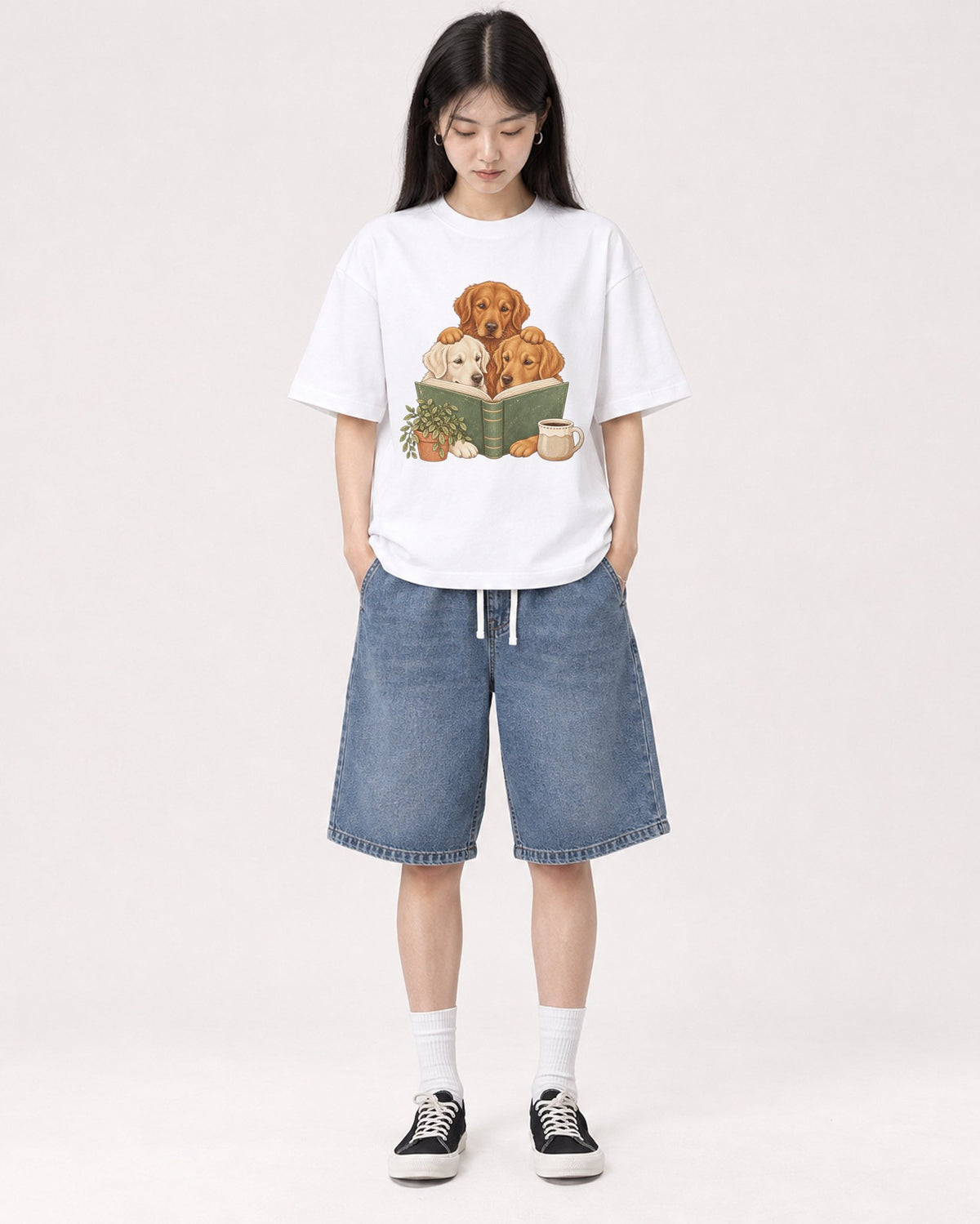 Mockup Boxy Heavyweight Tee White female full-body 01