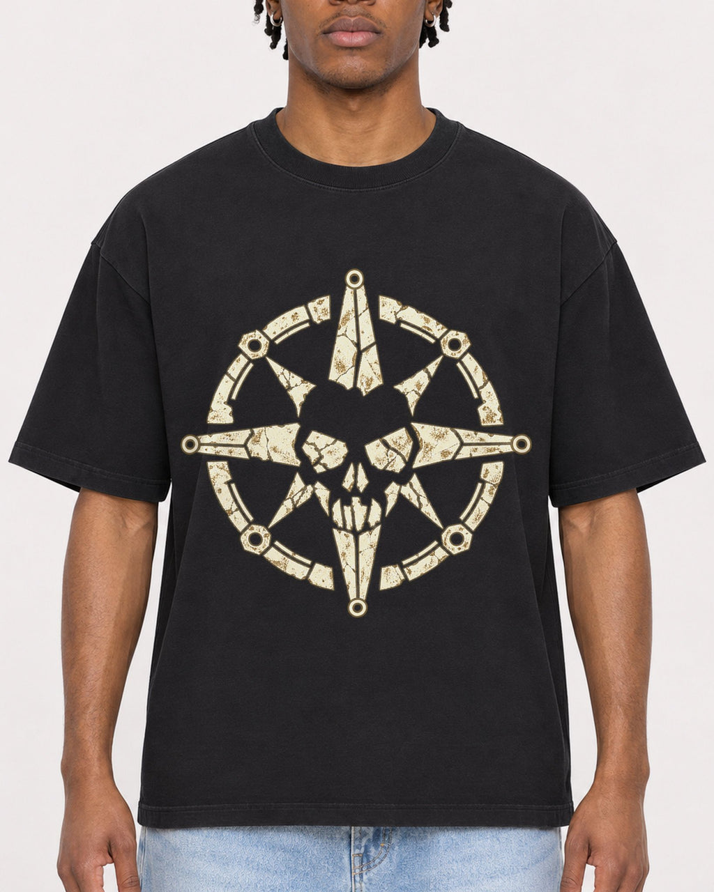 Mockup Boxy Heavyweight Tee Black male close-up 05