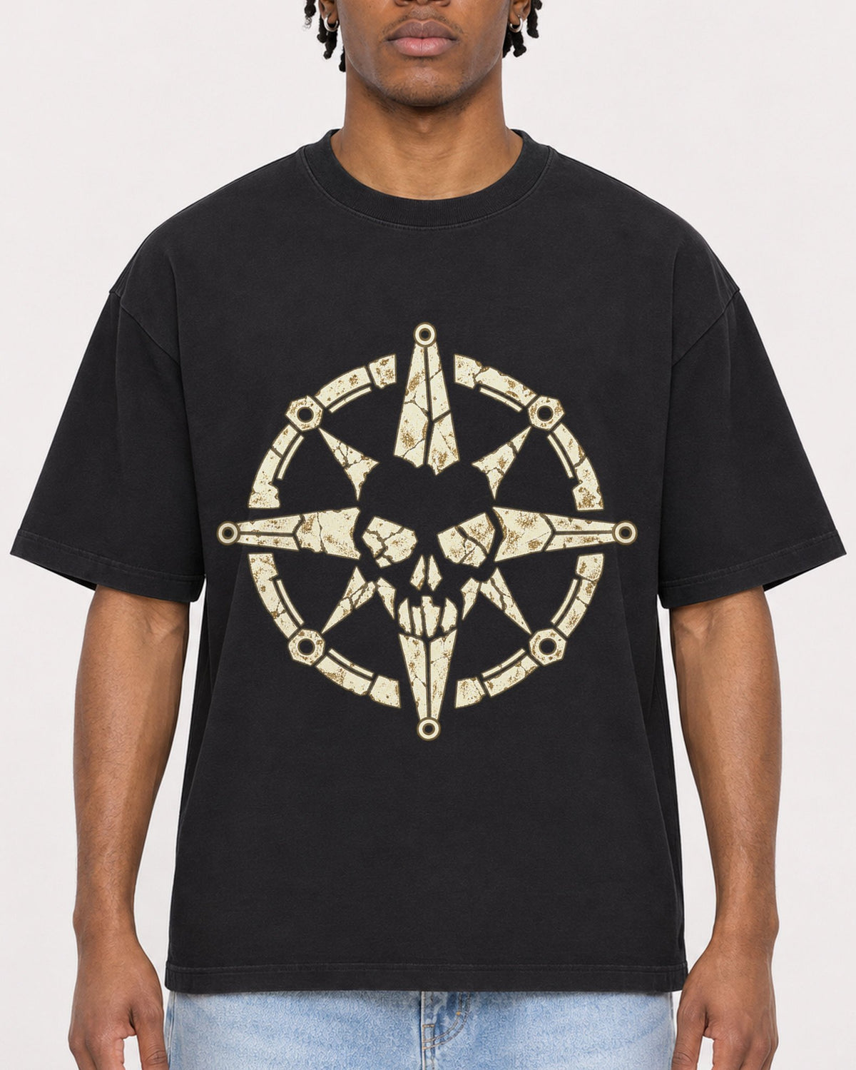 Mockup Boxy Heavyweight Tee Black male close-up 05