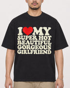 Mockup Boxy Heavyweight Tee Black male close-up 32