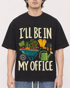 Mockup Boxy Heavyweight Tee Black male close-up 03
