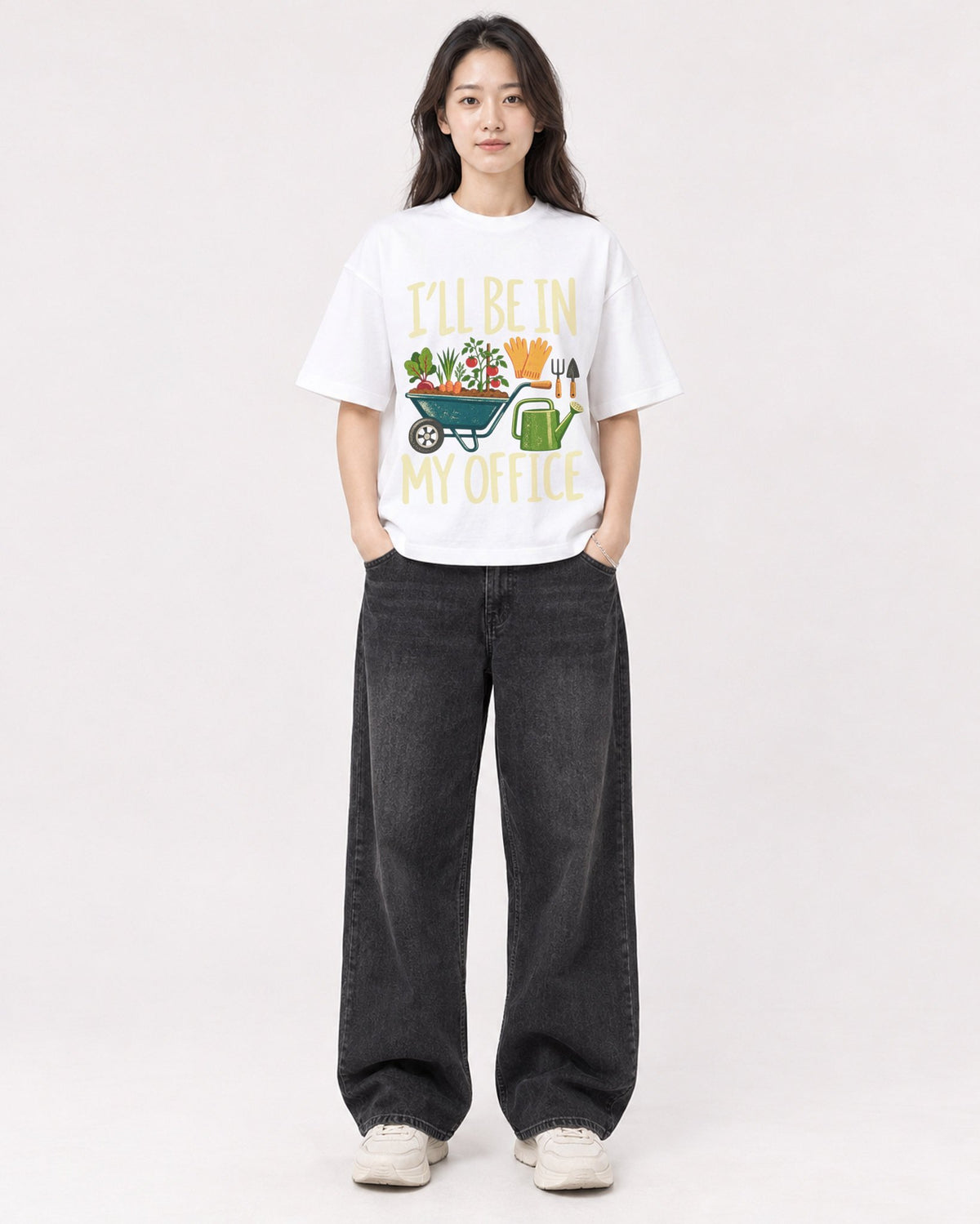 Mockup Boxy Heavyweight Tee White female full-body 03