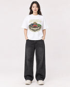 Mockup Boxy Heavyweight Tee White female full-body 03