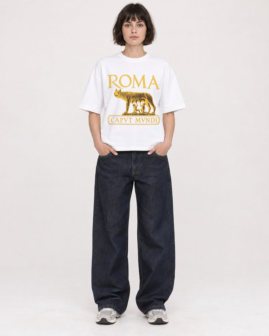 Mockup Boxy Heavyweight Tee White female full-body 39