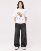 Mockup Boxy Heavyweight Tee White female full-body 03