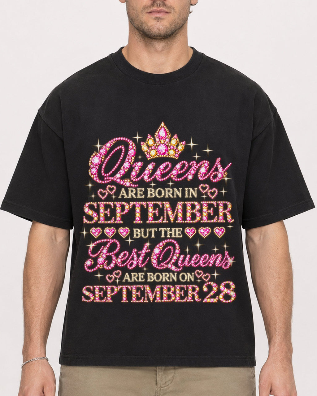 Mockup Boxy Heavyweight Tee Black male close-up 08