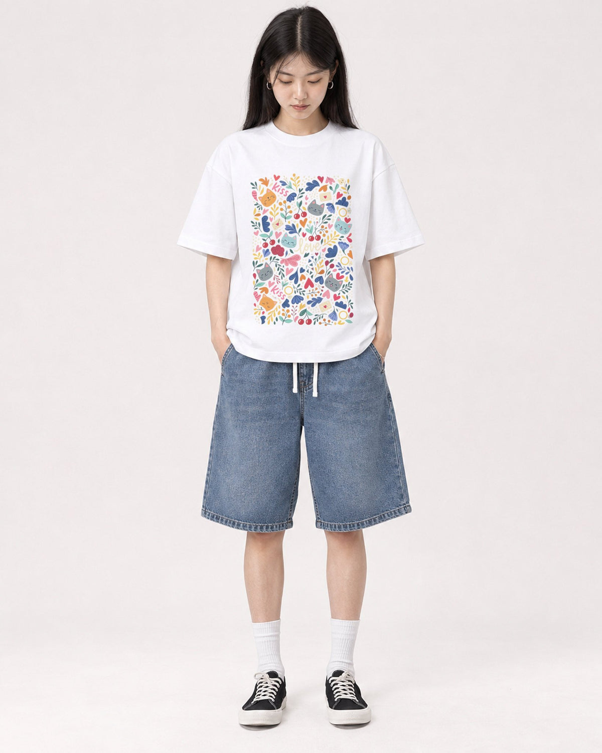 Mockup Boxy Heavyweight Tee White female full-body 01