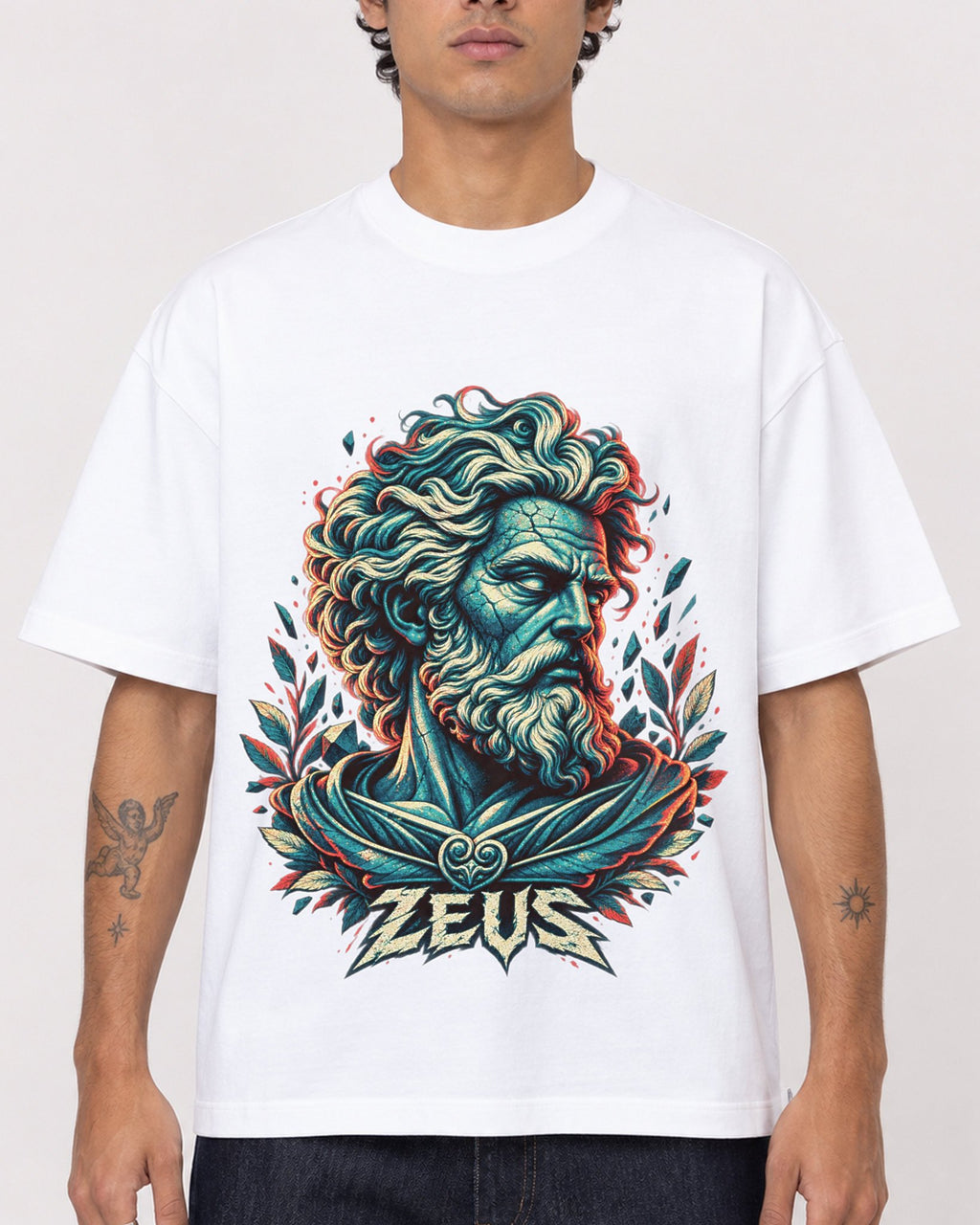 Mockup Boxy Heavyweight Tee White male close-up 06