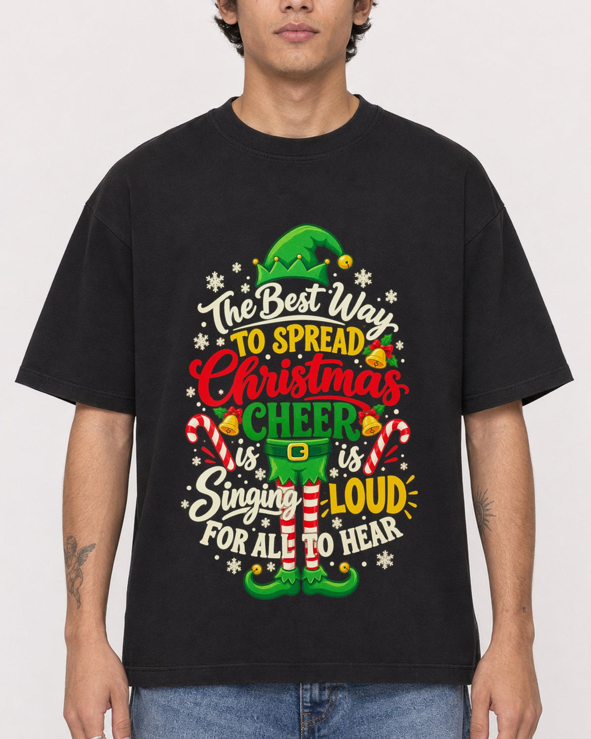 Mockup Boxy Heavyweight Tee Black male close-up 06