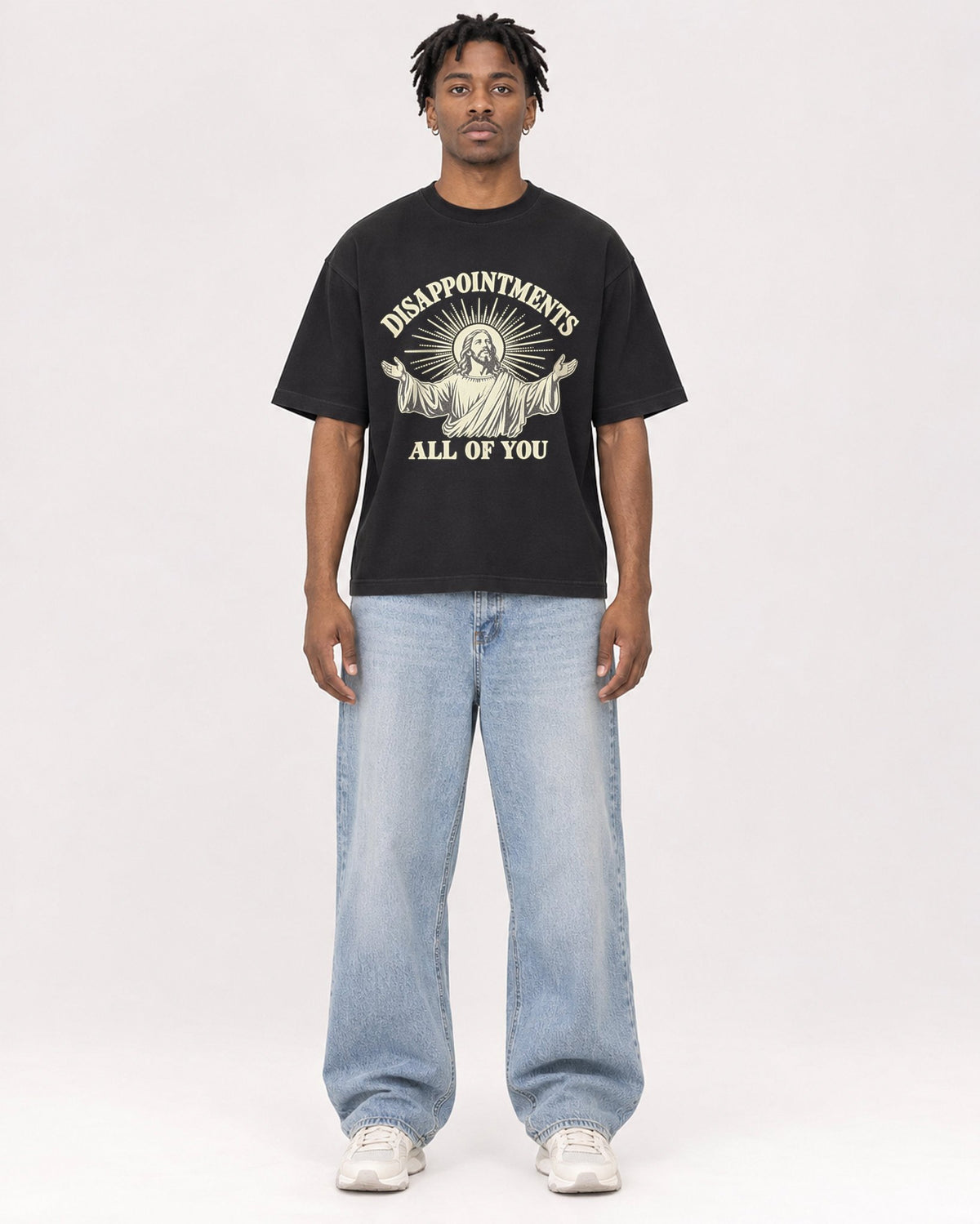 Mockup Boxy Heavyweight Tee Black male full-body 05