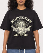 Mockup Boxy Heavyweight Tee Black female close-up 05