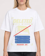 Mockup Boxy Heavyweight Tee White female close-up 08