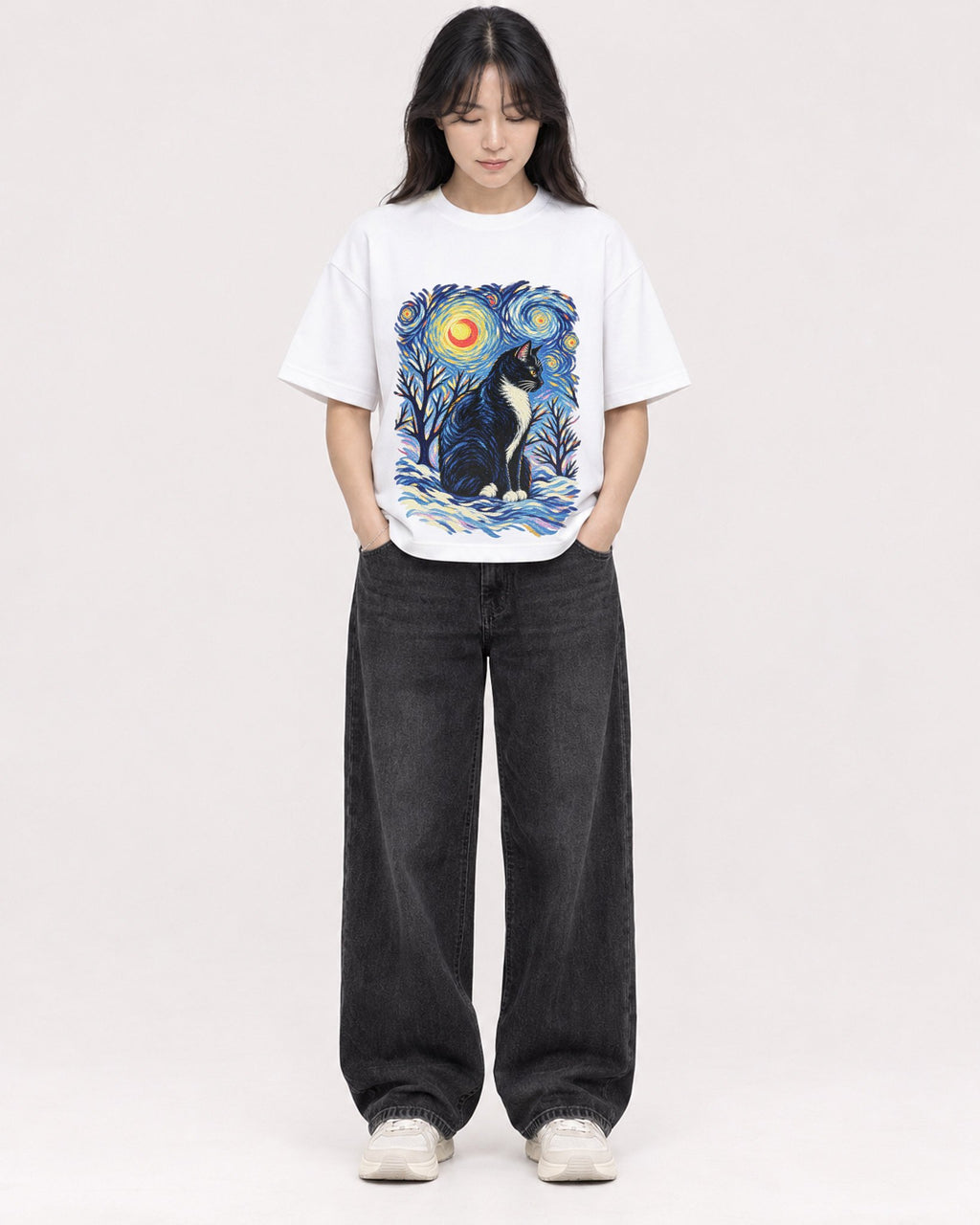 Mockup Boxy Heavyweight Tee White female full-body 13