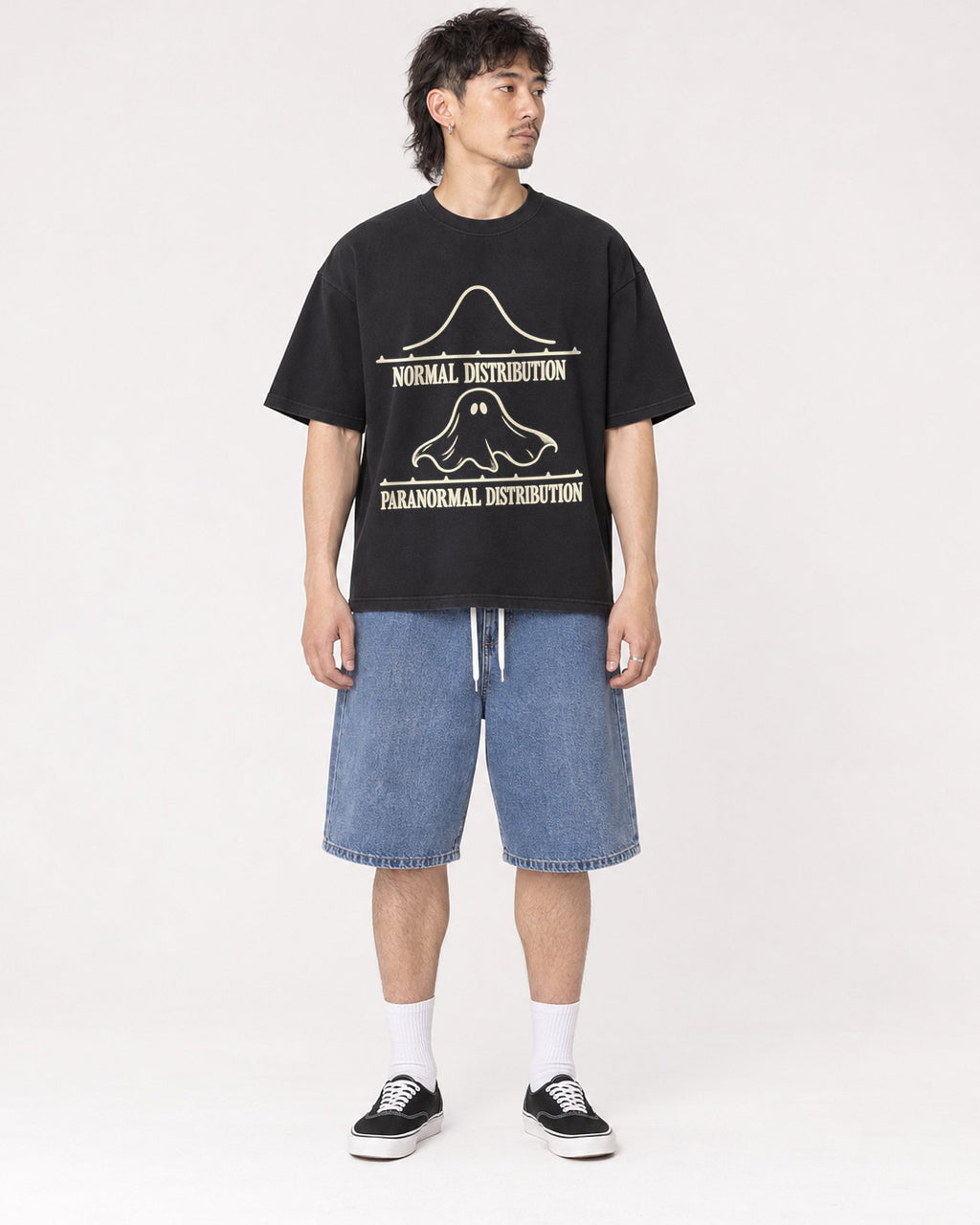 Mockup Boxy Heavyweight Tee Black male full-body 23