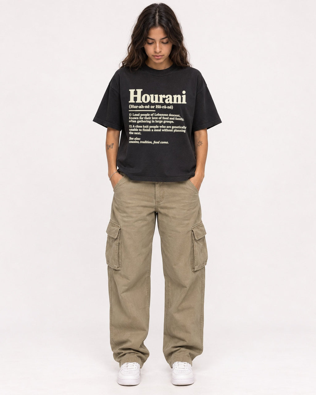 Mockup Boxy Heavyweight Tee Black female full-body 06