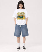 Mockup Boxy Heavyweight Tee White female full-body 01