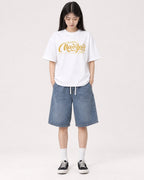 Mockup Boxy Heavyweight Tee White female full-body 01