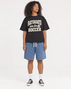 Mockup Boxy Heavyweight Tee Black female full-body 05