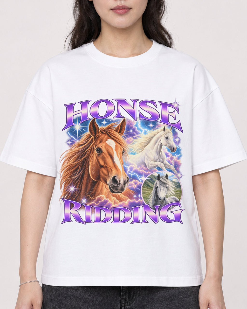 Mockup Boxy Heavyweight Tee White female close-up 03