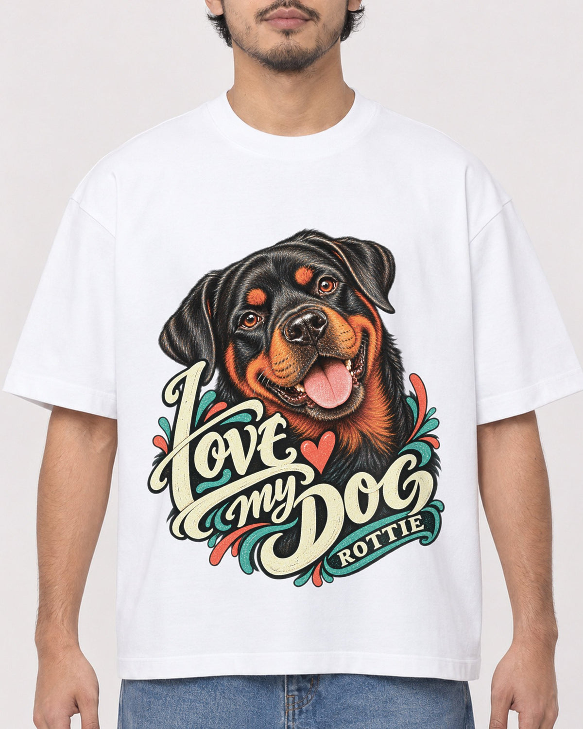 Mockup Boxy Heavyweight Tee White male close-up 02