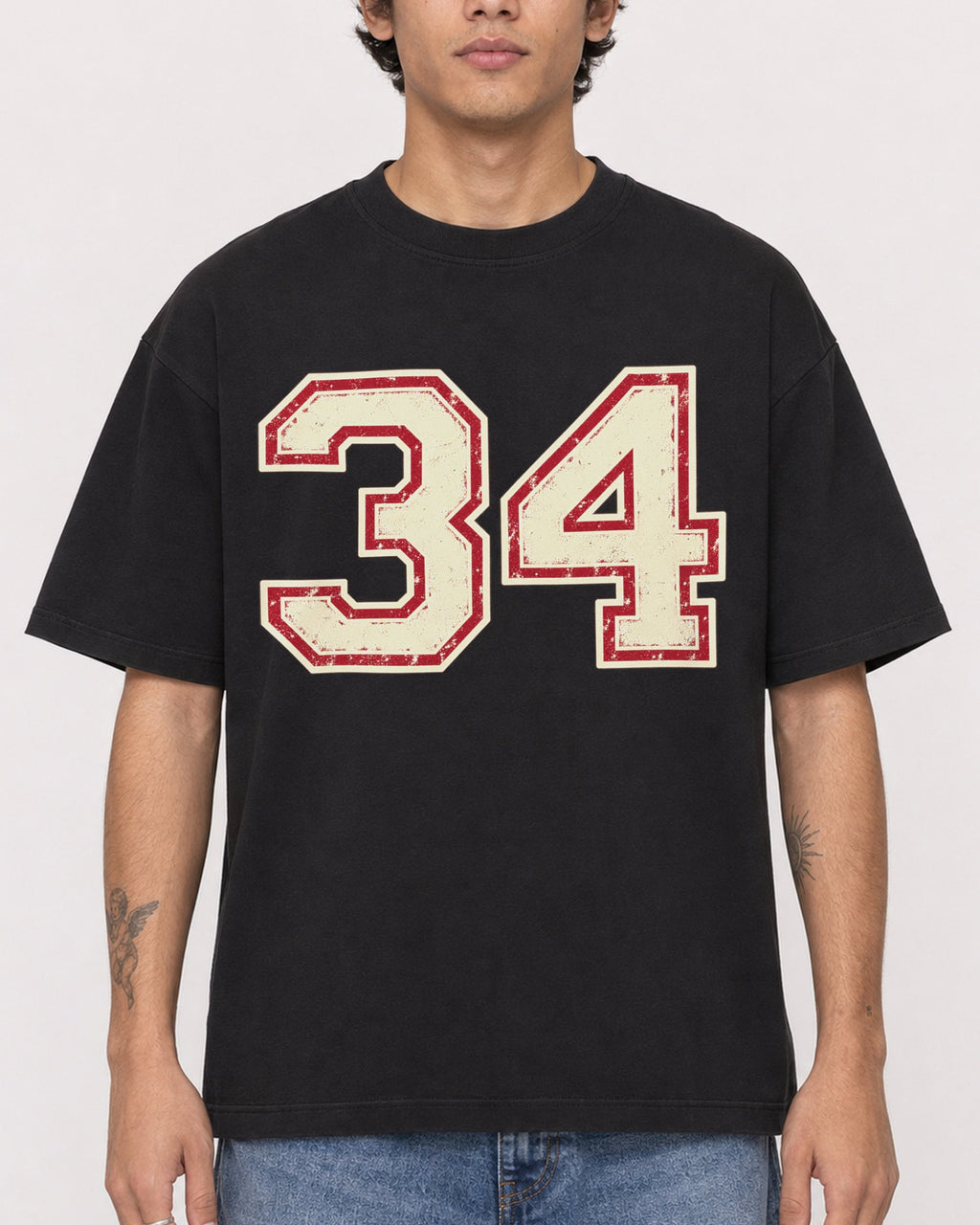 Mockup Boxy Heavyweight Tee Black male close-up 06
