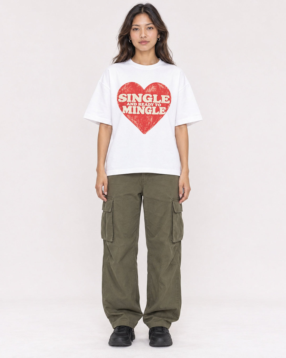 Mockup Boxy Heavyweight Tee White female full-body 02