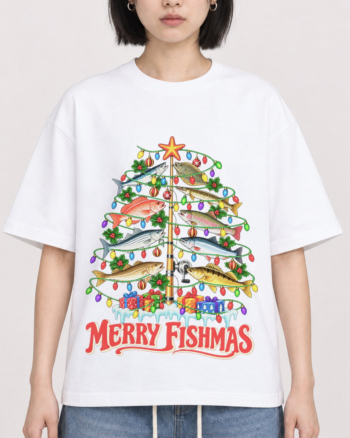 Mockup Boxy Heavyweight Tee White female close-up 11