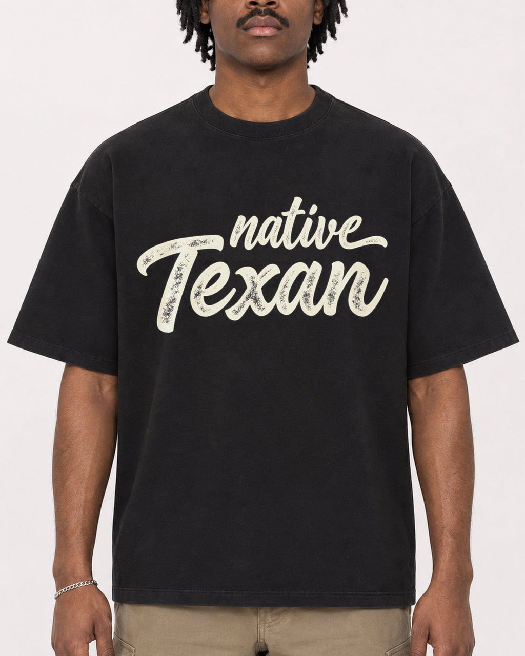 Mockup Boxy Heavyweight Tee Black male close-up 04