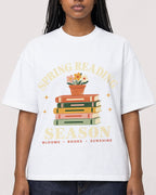 Mockup Boxy Heavyweight Tee White female close-up 04