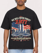 Mockup Boxy Heavyweight Tee Black male close-up 05