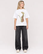Mockup Boxy Heavyweight Tee White female full-body 08
