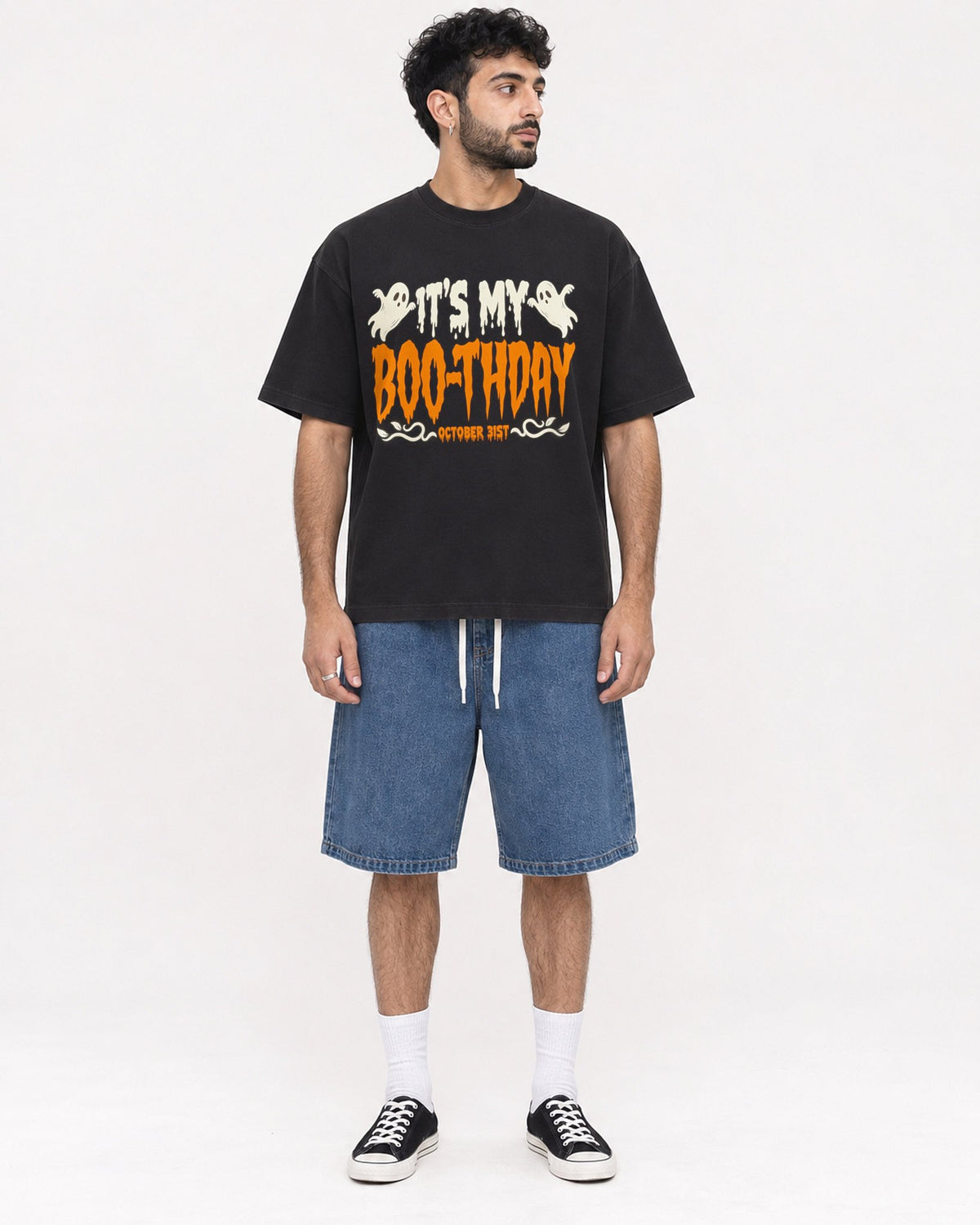Mockup Boxy Heavyweight Tee Black male full-body 07