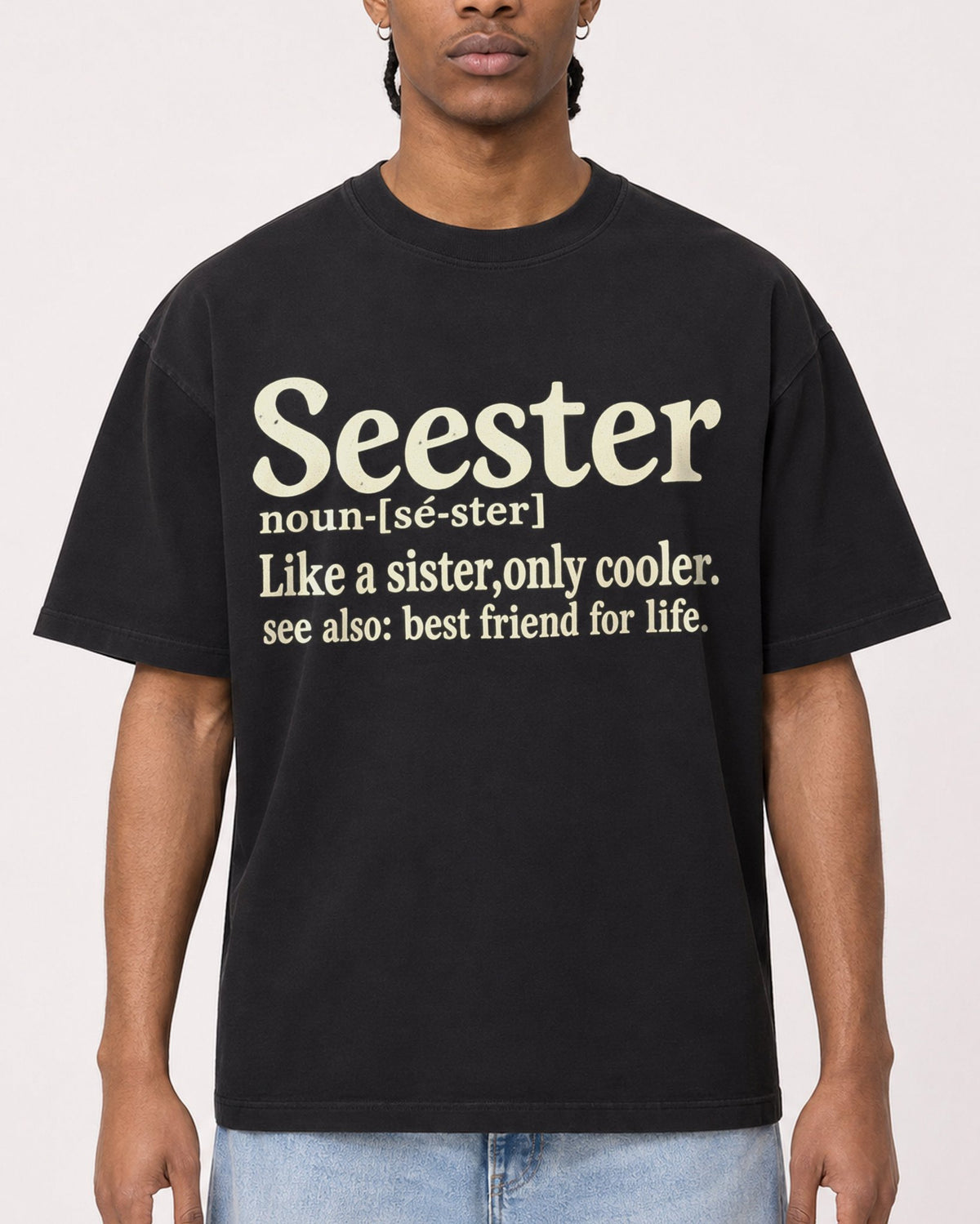 Mockup Boxy Heavyweight Tee Black male close-up 25