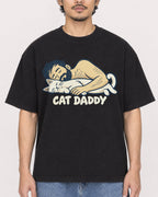 Mockup Boxy Heavyweight Tee Black male close-up 02