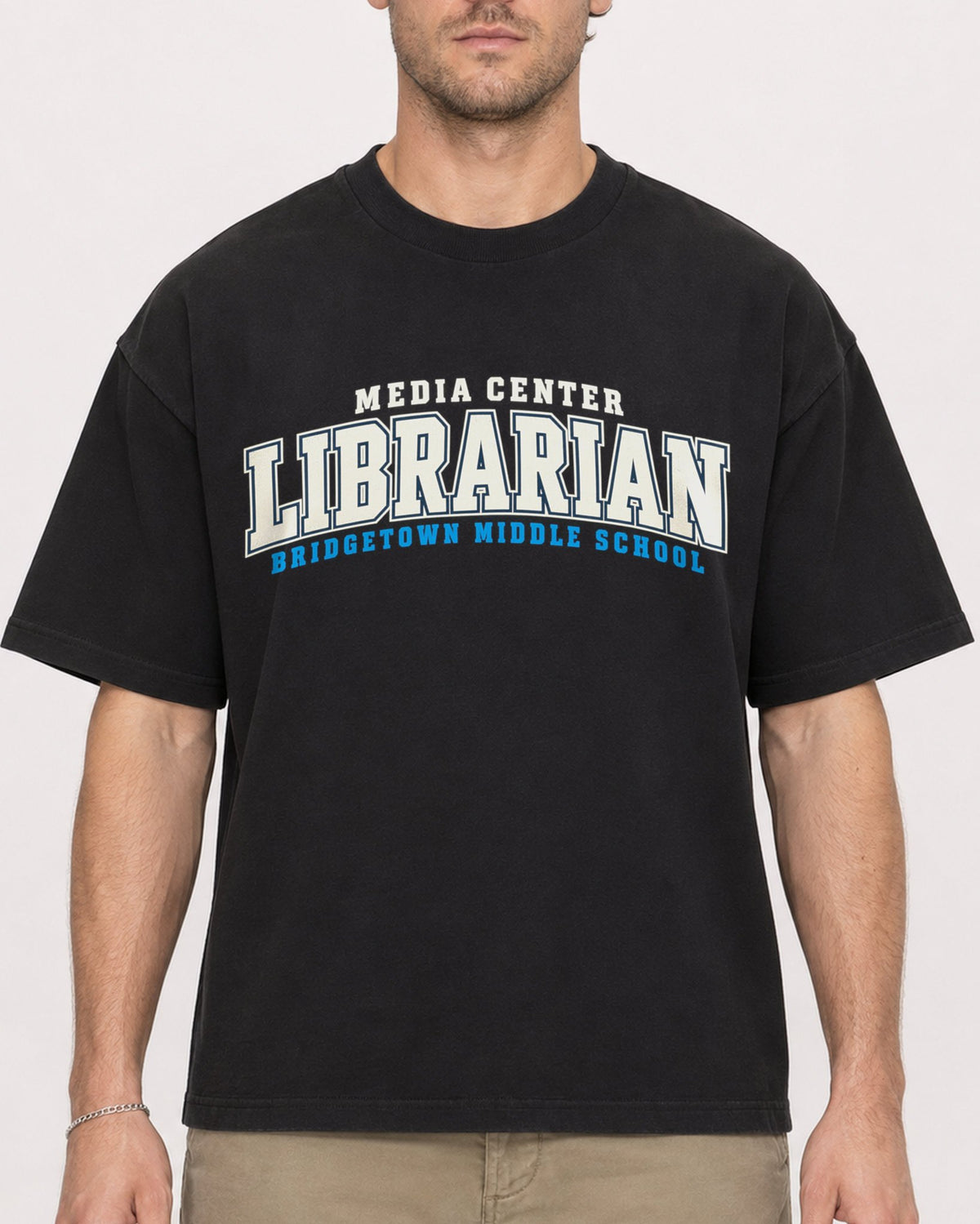 Mockup Boxy Heavyweight Tee Black male close-up 08